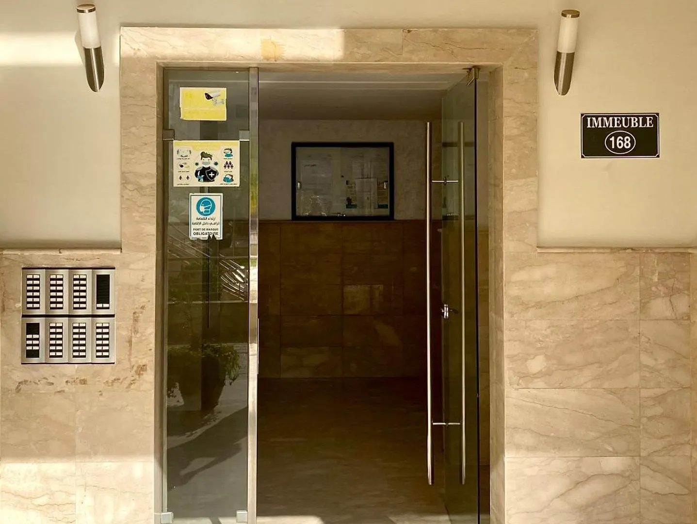 Studio Urbain Elegant Et Chic Agadir Maroko
